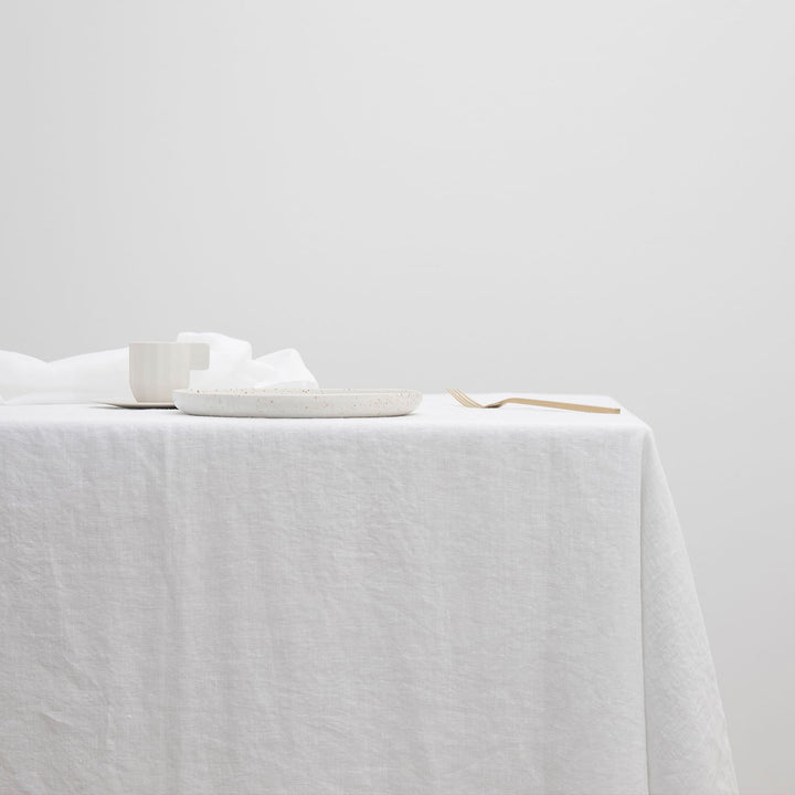 Linen Tablecloth - White. Available in Small 150cm x 240cm & Medium 180cm x 300cm.